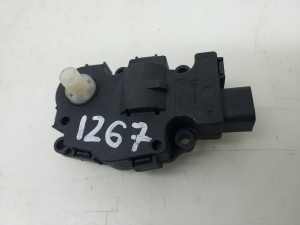  Interior shoulder valve motor 