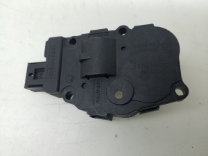   Interior shoulder valve motor 