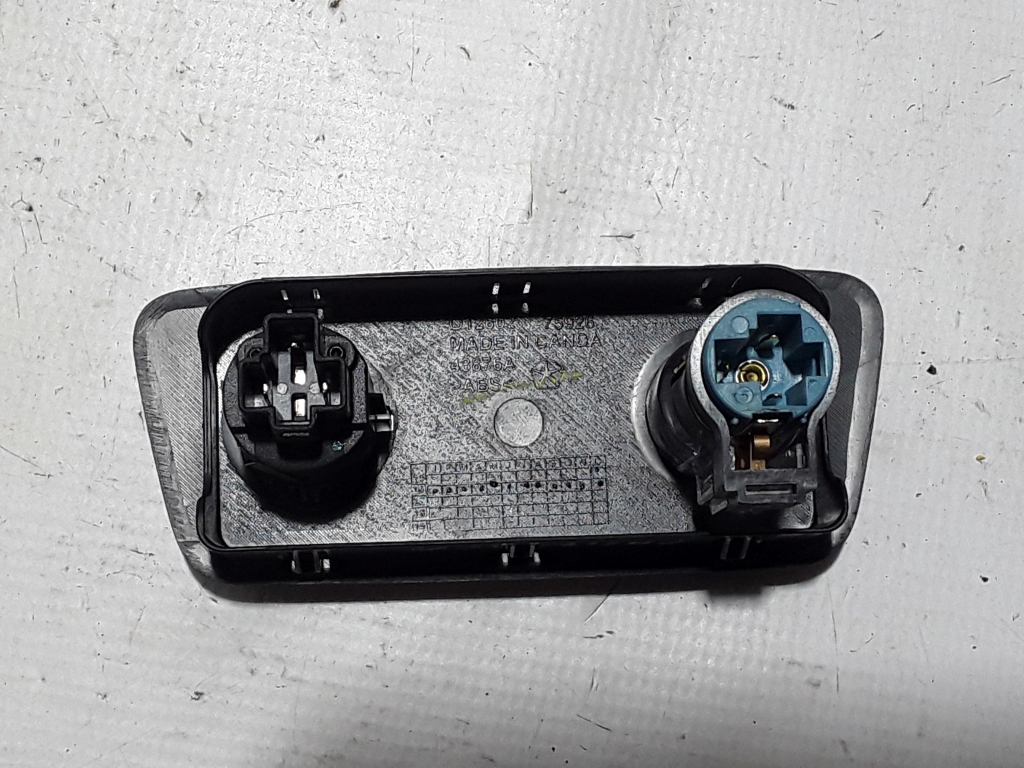 Used Chrysler Pacifica Cigarette lighter 68229847AA