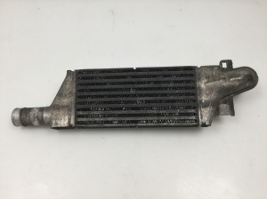 Opel Corsa C (2000–2006) Vahejahuti radiaator 24427069 - 2