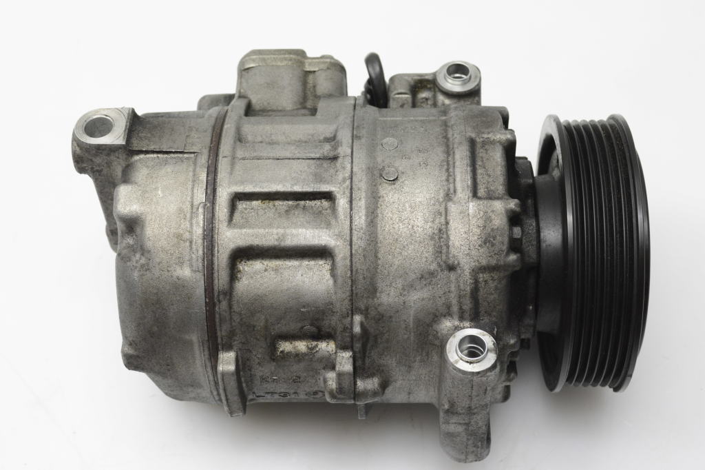 Used AUDI Q7 Air conditioner compressor 7L6820808