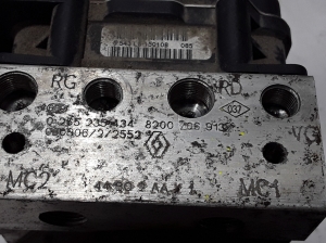 RENAULT Twingo II (2007–2014) ABS unit 8200706913 - 3