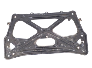 AUDI A6 C7 (2011–2018) Esimese alusraami muu osa 4H0399345P - 2