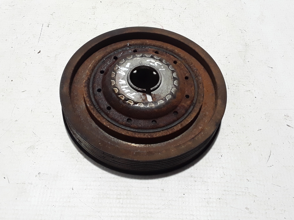 Used RENAULT Twingo Crankshaft Pulley 123030453R