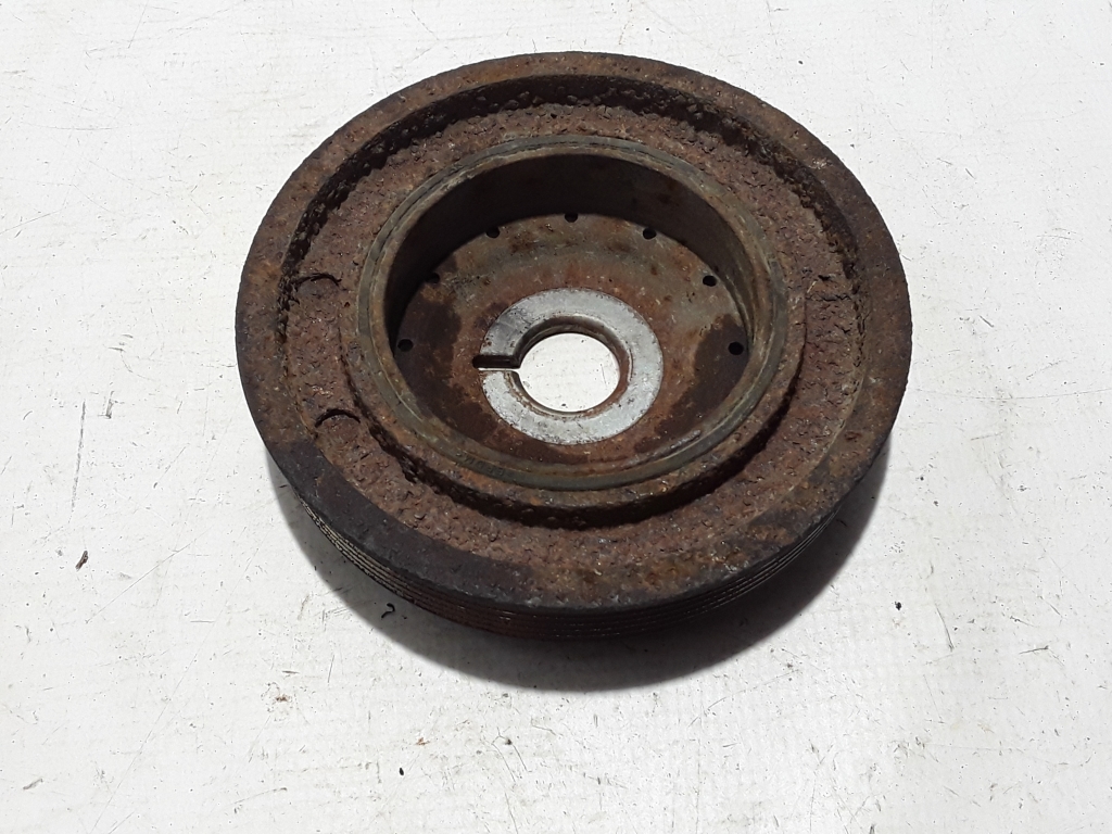 Used RENAULT Twingo Crankshaft Pulley 123030453R