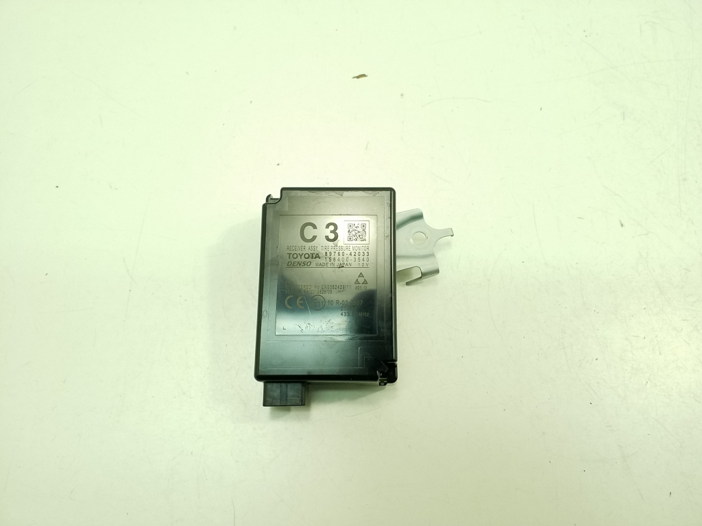 TOYOTA RAV4 4 generation (XA40) (2012-2018) Relays 8976042033 20432141