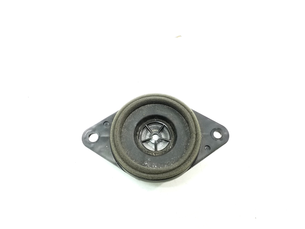 TOYOTA RAV4 4 generation (XA40) (2012-2018) Subwoofer 8615042010 20432105