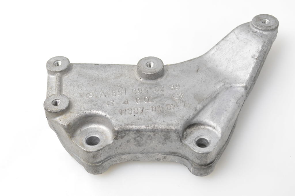 Used Mercedes Benz E-Class Holder next A6510940039