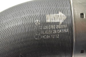 Mercedes Benz SLK-Class 172 (2011–2026) Vahejahuti voolik A1725280782 - 3