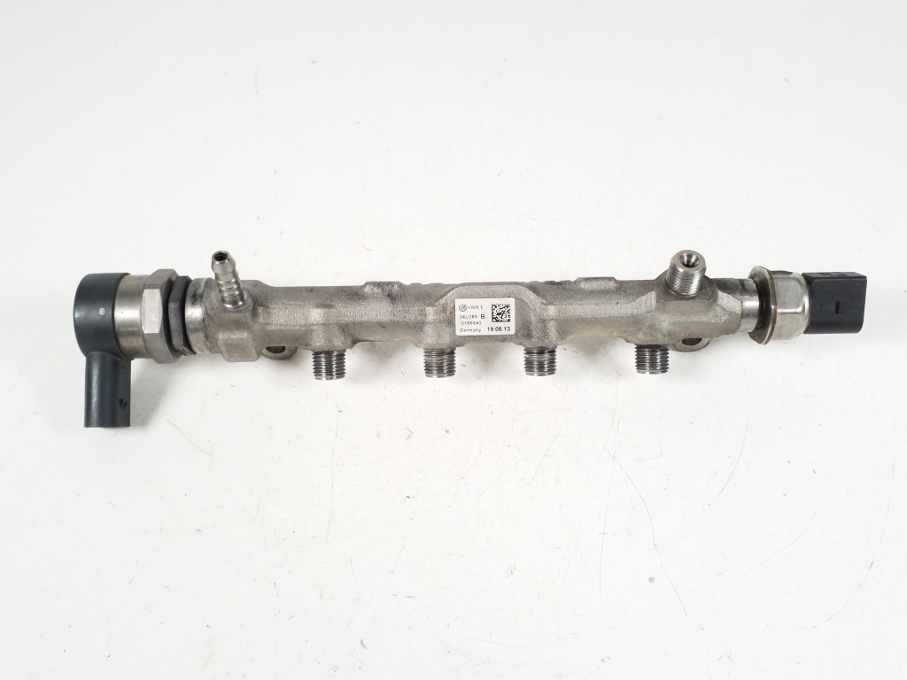 Volkswagen Golf VII (2012–2026) Common Rail Kraftstoffleitung 04L130089B Volkswagen Golf VII (2012–2026) Common Rail Kraftstoffleitung 04L130089B