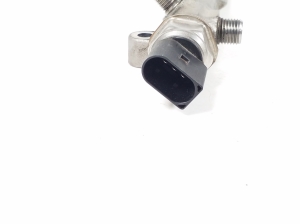 Volkswagen Golf VII (2012–2026) Common Rail Kraftstoffleitung 04L130089B - 4