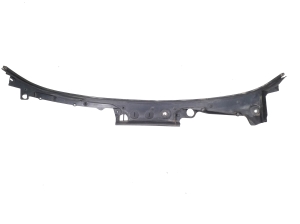   Wiper cowl trim panel  - 7184563 