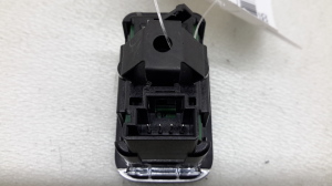 Mercedes Benz B-Class 246 (2011–2017) Front door glass switch A2049058102 - 3