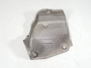 Muffler heat shield - 7185212