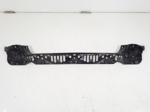   Rear bumper bracket on the rear panel  - 7183883 