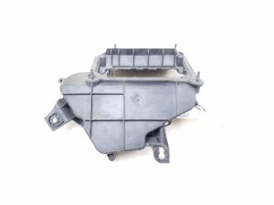 AUDI A8 D3 (2002–2010) Mootori juhtploki hoidik 4E2937118 - 3