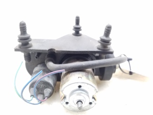 AUDI A6 C4 (1994–1997) Vaakumpump 811907325 - 3