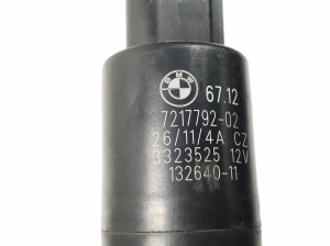 BMW 7 SERIJA F01 (2008–2015) Esitulede pesuri mootor 7217792 - 3