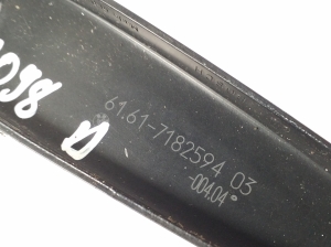 BMW 7 SERIJA F01 (2008–2015) Esiklaasi puhasti hoob 7182594 - 2