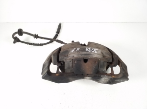   Front brake caliper  - 6786817 