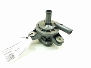   Auxiliary water pump  - G904048010 