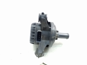 TOYOTA RAV 4 A4 (2012–2018) Auxiliary water pump G904048010 - 3