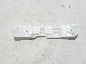 Front bumper bracket - 622232031R