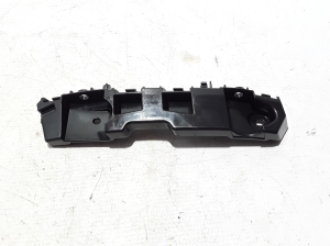 Front bumper bracket - 631427999R