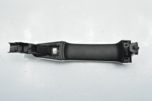 Land Rover Range Rover IV (2012–2026) Front door external opening handle and its details - 2