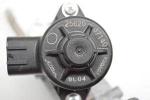  EGR valve 