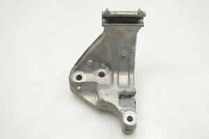 Alternator bracket - S55018371