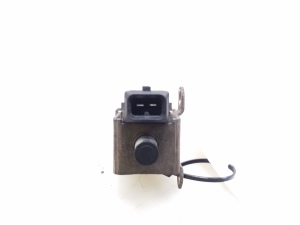 AUDI A4 B5 (1994–2001) Solenoid 026906283H - 2