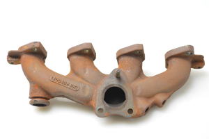  Exhaust manifold 