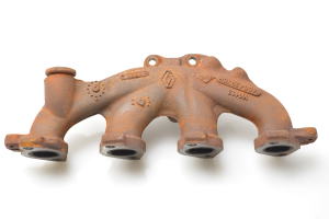  Exhaust manifold 