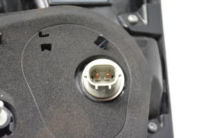 TOYOTA CHR (2016–2026) Tagatuli tagaluugil 81580F4010 - 3