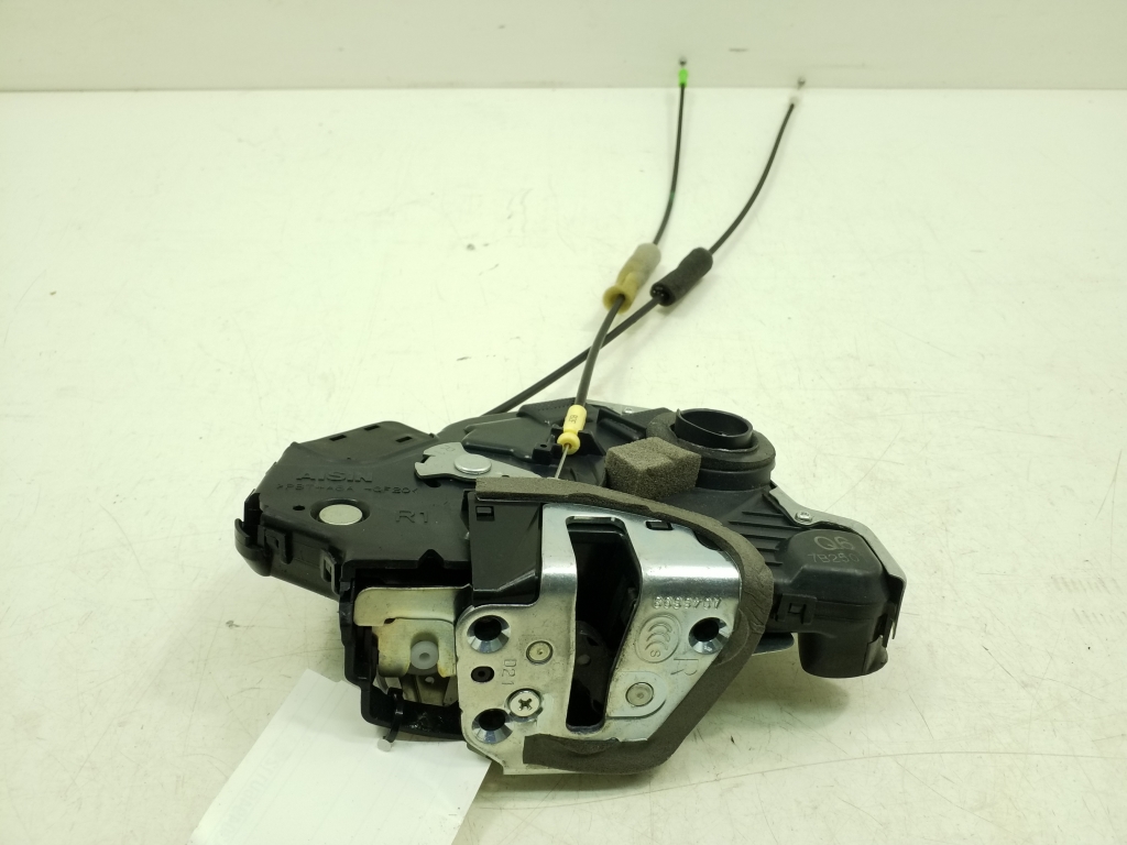 TOYOTA RAV4 4 generation (XA40) (2012-2018) Front Right Door Lock 6903053080 20432371