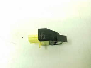 TOYOTA RAV 4 A4 (2012–2018) Airbagsensor 8983133050 - 3