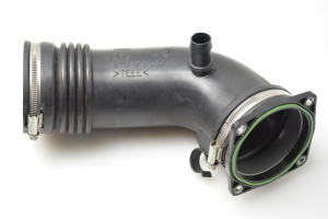 Tuyau - 8T0129599