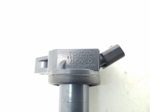 TOYOTA RAV 4 A4 (2012–2018) Süütepool 9091902256 - 2