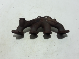   Exhaust manifold 