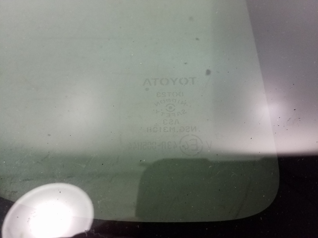 TOYOTA RAV4 4 generation (XA40) (2012-2018) Стекло правого заднего бока 6271042330 20432282