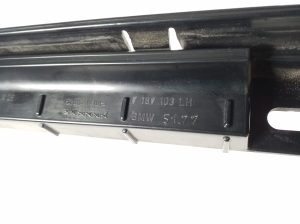 BMW 7 SERIJA F01 (2008–2015) Välise aknalaua klamber 7187103 - 3