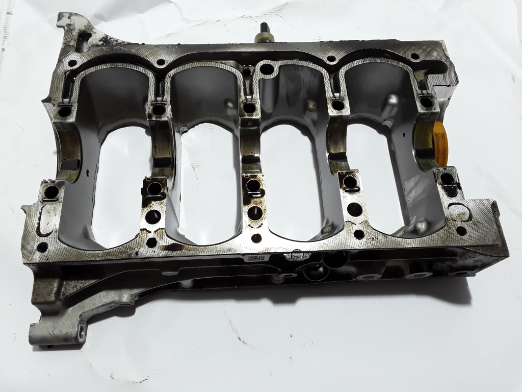 VOLVO XC60 2 generation (2017-2024) Engine Block 31401922 22412316