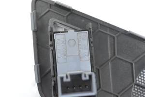Skoda Octavia II (2004–2013) Tagumise külgukse aknalüliti 1Z2867435 - 2