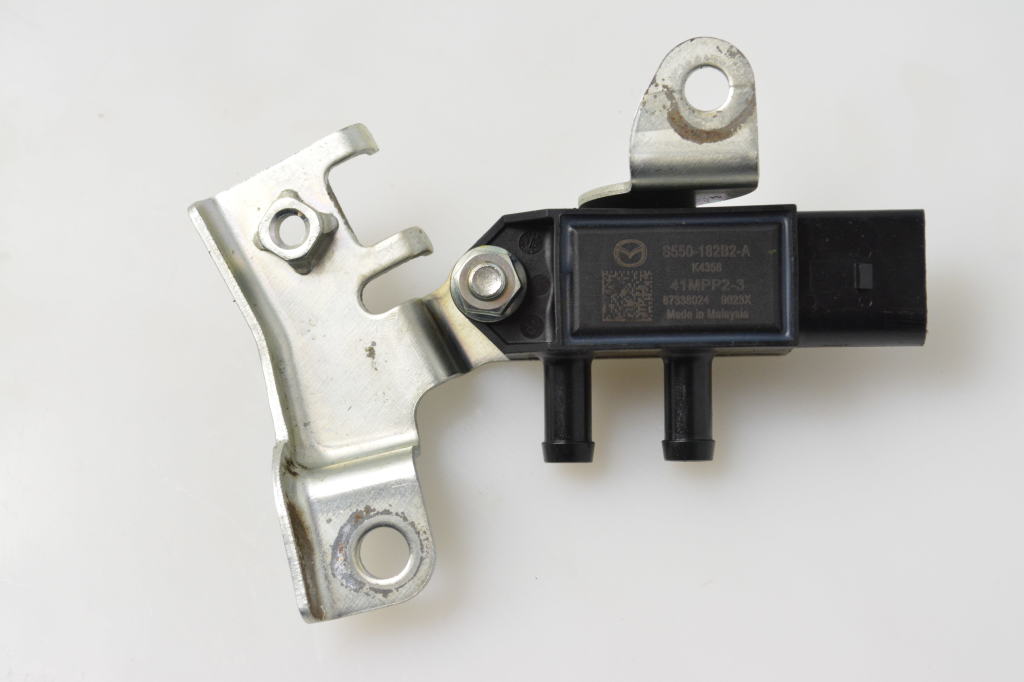 Used Mazda 3 Solenoids S550182B2A