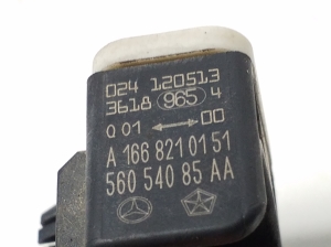 Mercedes Benz B-Class 246 (2011–2017) Airbag sensor A1668210151 - 2