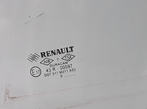 RENAULT Clio IV (2012–2019) Aizmugurējo sānu durvju stikls 823011538R - 2