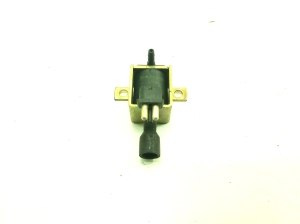 Mercedes Benz C-Class 202 (1993–2001) Magnetventil A0015408697 - 3