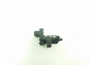 Mercedes Benz C-Class 202 (1993–2001) Sonstiges Ventil A2028000178