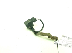 Mercedes Benz C-Class 202 (1993–2001) Niveausensor vorne A0105427717 - 2